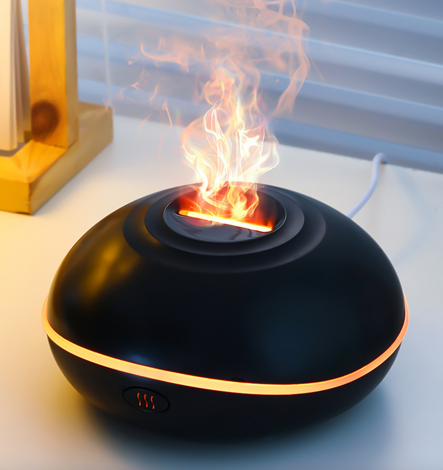 Realistic Flame Effect Aromatherapy Diffuser – 7-Color LED Humidifier USB Powered for Home, Office & Bedroom | SD13