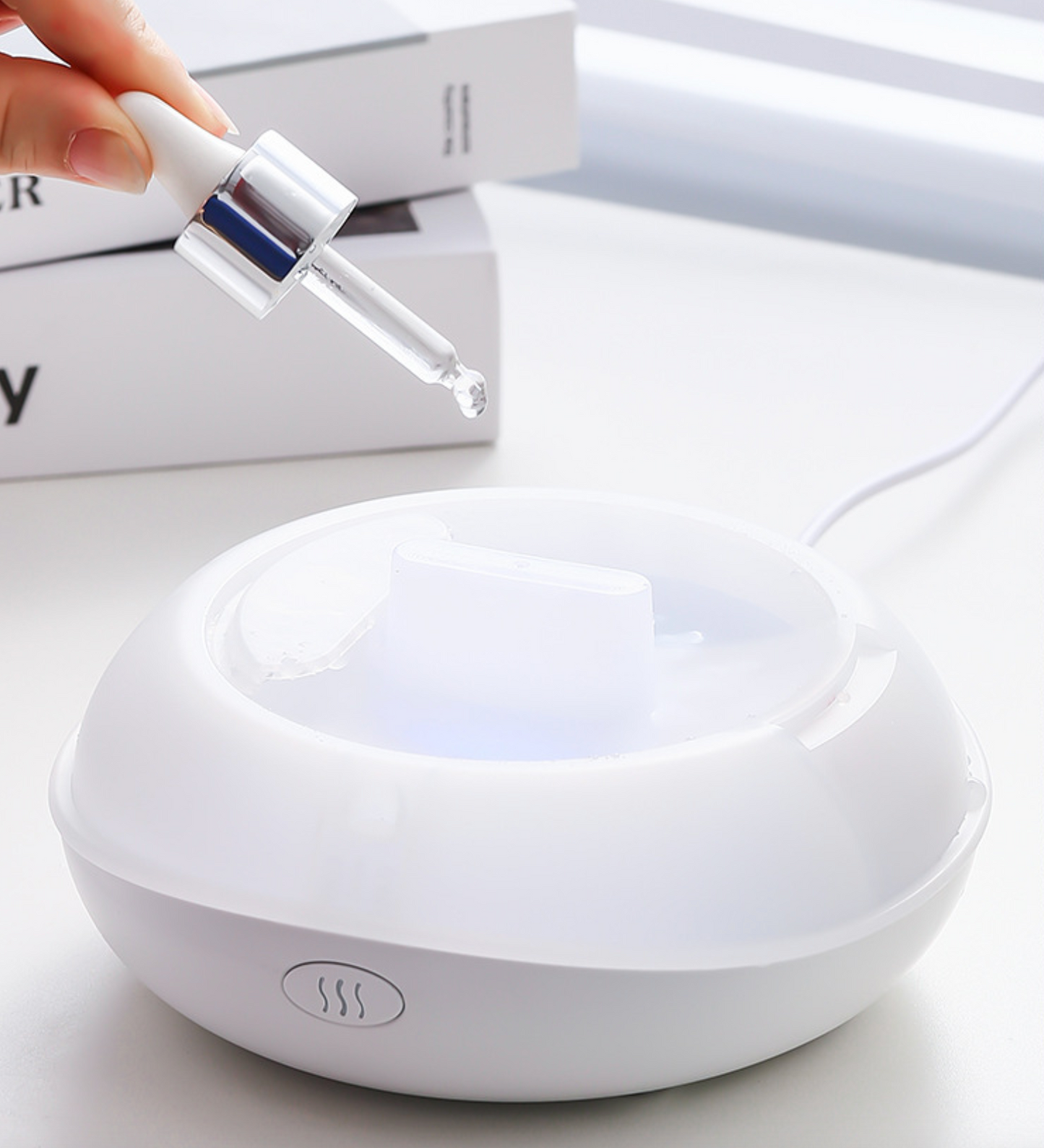 Realistic Flame Effect Aromatherapy Diffuser – 7-Color LED Humidifier USB Powered for Home, Office & Bedroom | SD13