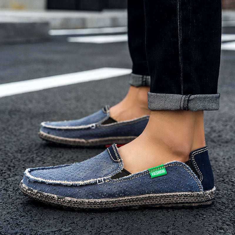Men’s Plus Size Mesh Sneakers – Lightweight, Slip-On Outdoor Casual Shoes | 8808