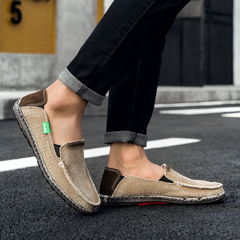 Men’s Plus Size Mesh Sneakers – Lightweight, Slip-On Outdoor Casual Shoes | 8808