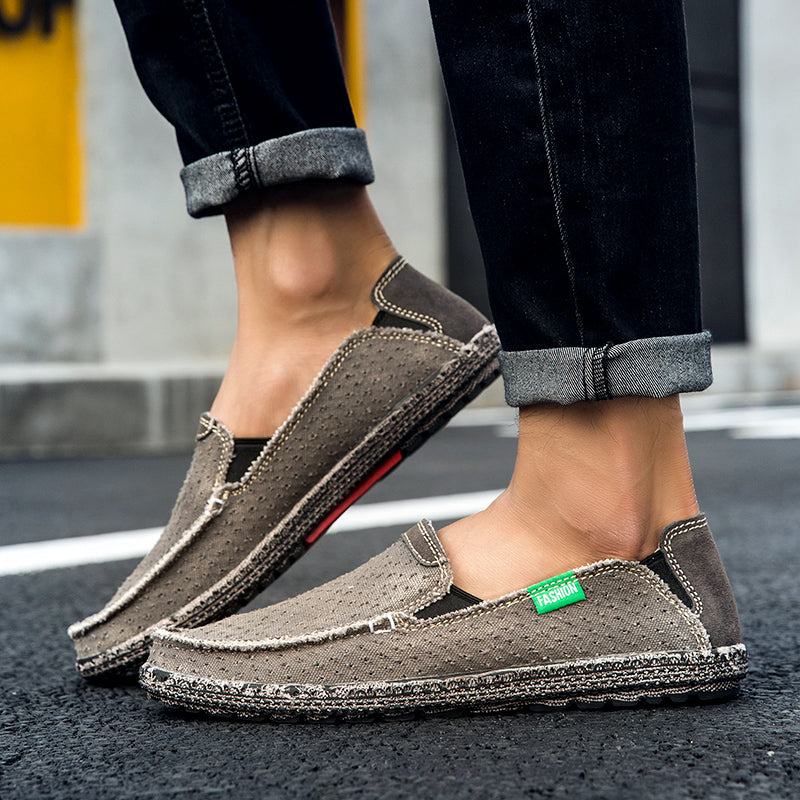 Men’s Plus Size Mesh Sneakers – Lightweight, Slip-On Outdoor Casual Shoes | 8808