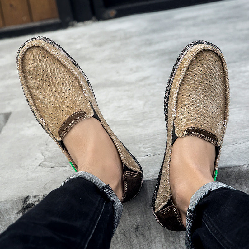 Men’s Plus Size Mesh Sneakers – Lightweight, Slip-On Outdoor Casual Shoes | 8808