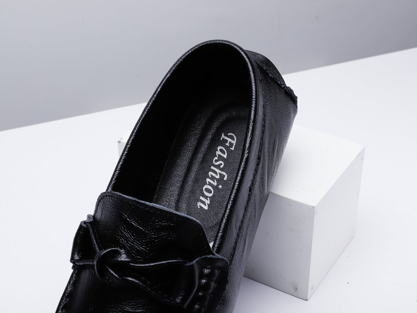Men’s Genuine Leather Loafers – Classic Driving Moccasins with Anti-Slip Sole | 0063