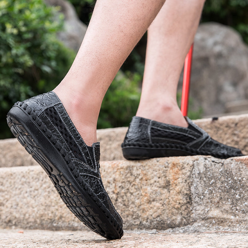 Men's Lightweight Loafers Cowhide Retro Hand-Sewn Slip-On Driving Shoes with Soft Mesh Sole for Outdoor Travel | HB3399
