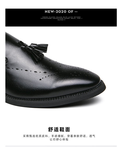 Mocassini in vera pelle Scarpe da esterno Scarpe casual in pelle intagliata con nappine a punta | 8739 