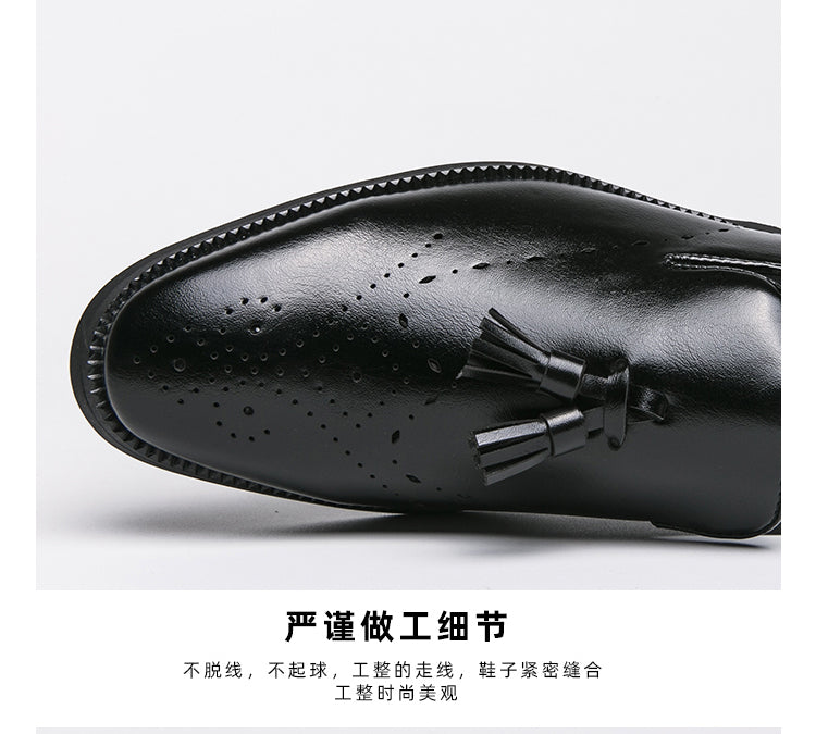 Mocassini in vera pelle Scarpe da esterno Scarpe casual in pelle intagliata con nappine a punta | 8739 