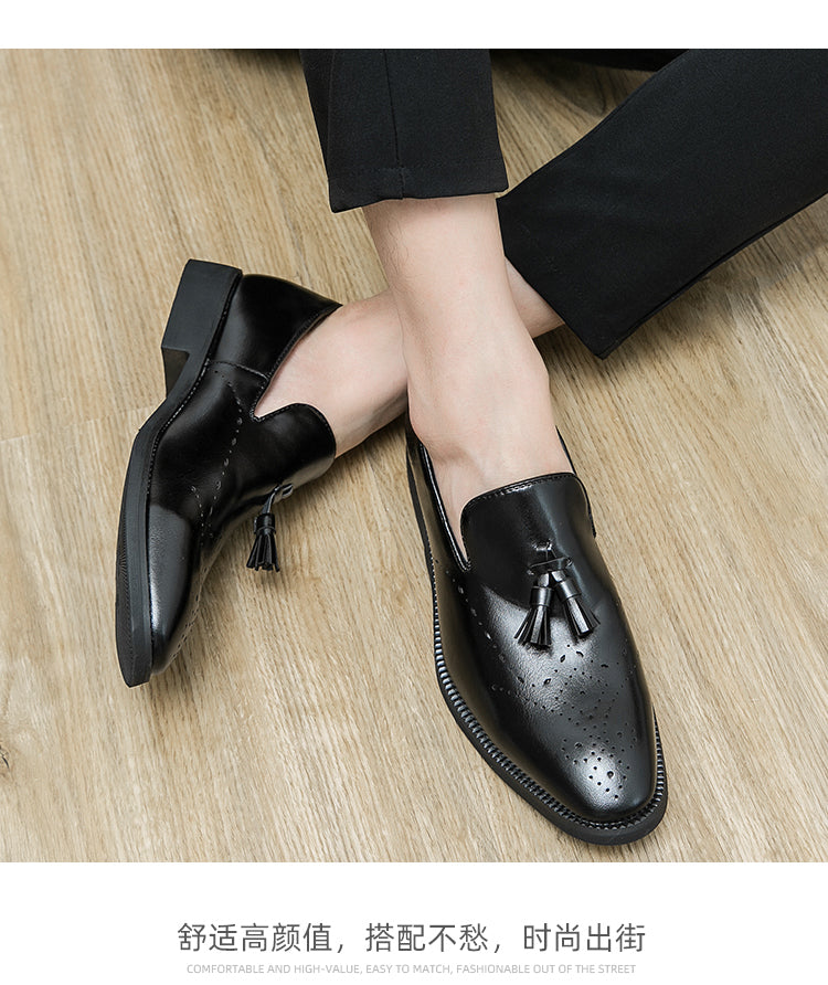 Mocassini in vera pelle Scarpe da esterno Scarpe casual in pelle intagliata con nappine a punta | 8739 