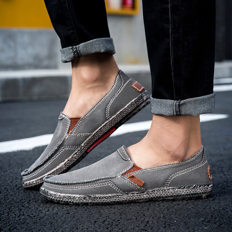 Men’s Washed Canvas Slip-On Shoes | Breathable, Anti-Slip, Classic Deck Style | 8806