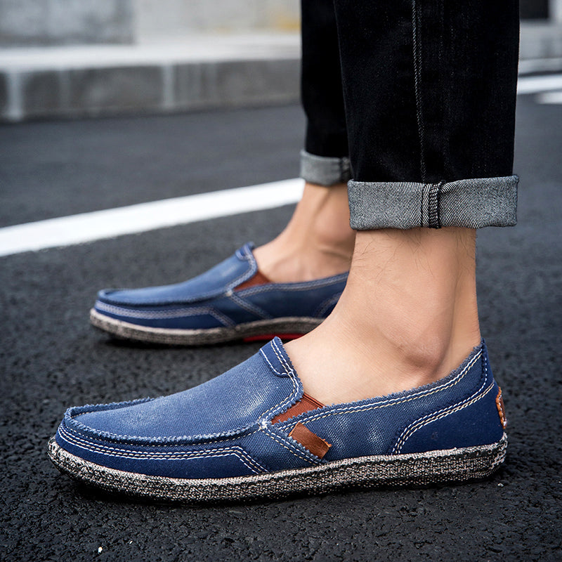 Men’s Washed Canvas Slip-On Shoes | Breathable, Anti-Slip, Classic Deck Style | 8806