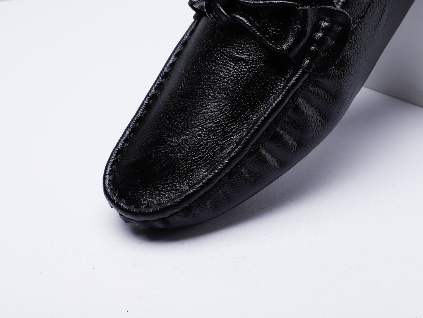 Men’s Genuine Leather Loafers – Classic Driving Moccasins with Anti-Slip Sole | 0063