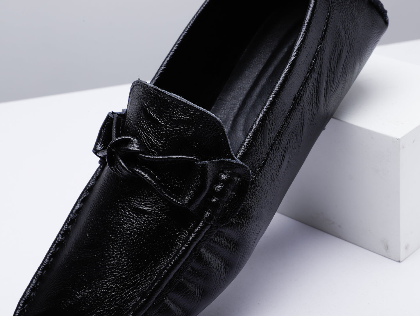 Men’s Genuine Leather Loafers – Classic Driving Moccasins with Anti-Slip Sole | 0063