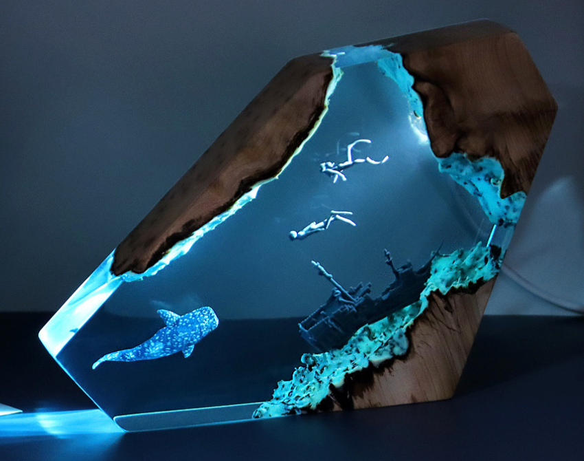 Modern Ocean Art Table Lamp | Solid Wood & Resin Night Light for Bedroom, Office & Perfect Gifts| SC-12