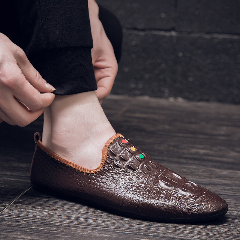 Mocassini con motivo coccodrillo da uomo, scarpe con punta affilata | 695 